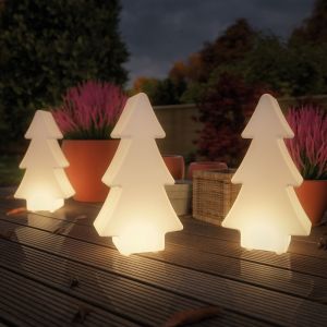 Beleuchteter TannenbaumPlug & Shine Lichtobjekt Tree 