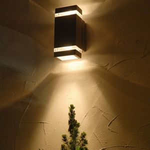 LED-Außenwandleuchte mit up-and downlight, 6 x 1.2 Watt 