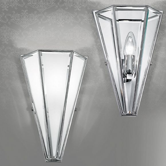 handgefertigte Wandleuchte mit hochwertigem Kristallglas, in Messing brüniert-Kristallglas satiniert