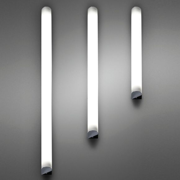 Bad-Leuchte mit opalweißem Acrylglas, 120 cm