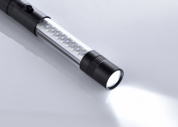 LED Taschenlampe mit Warnfunktion - rotierende LEDs