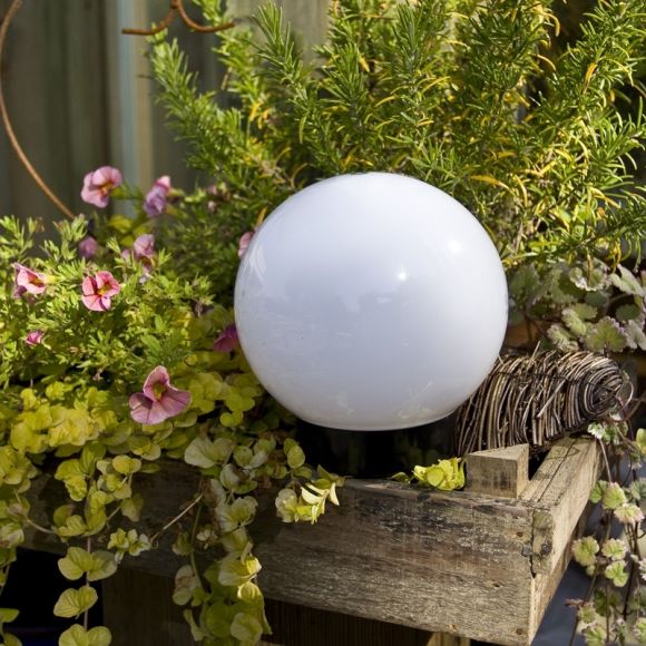 LHG Kugelleuchte Light Ø 15cm für Außen mit 2m Stromkabel, Garten Kugellampen aus weißem Kunststoff, IP44 Outdoor geeignet, E27 Fassung