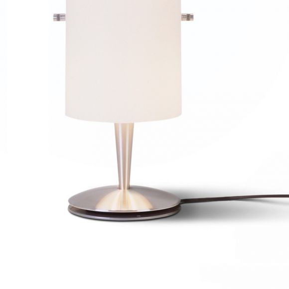 Serien-Lighting Dimmbare Design-Tischleuchte Club Table