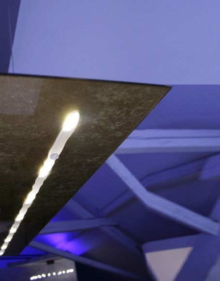 Escale LED-Pendelleuchte Skyline in Blattgold