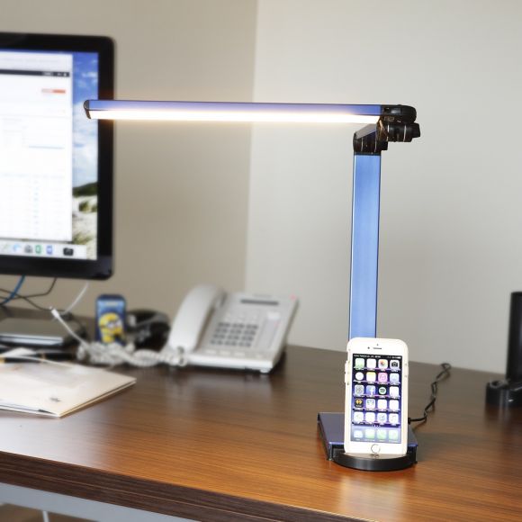 LED-Schreibtischleuchte Ombro mit USB-Ausgang und Touchdimmer
