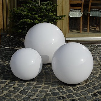 LHG Kugelleuchte Light Ø 20cm für Außen mit 2m Stromkabel, Garten Kugellampen aus weißem Kunststoff, IP44 Outdoor geeignet, E27 Fassung