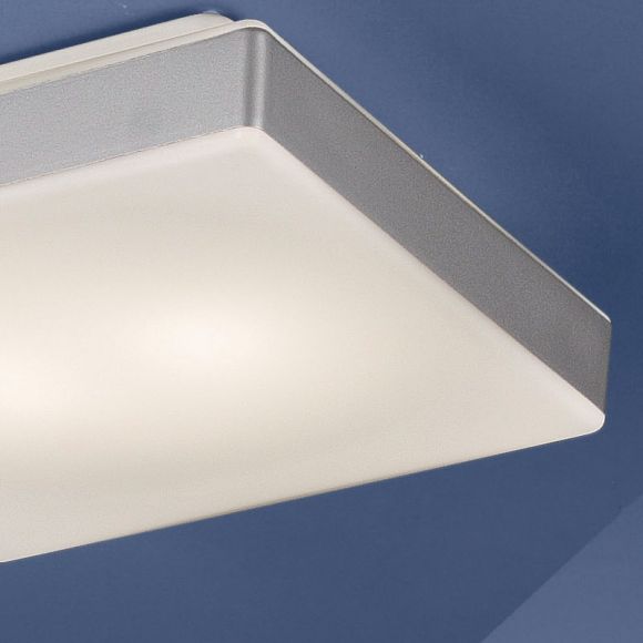 Quadratische LED-Wand-/Deckenleuchte in 2 Größen erhältlich - Opalglas matt - Titan-Silber